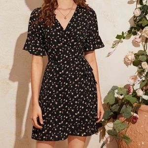 ROMWE floral wrap dress
